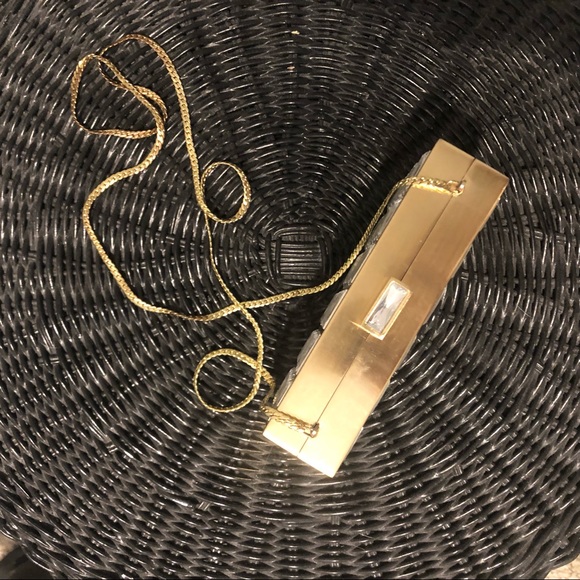 ❤️LOVE MOSCHINO PURSE❤️ - Picture 2 of 4